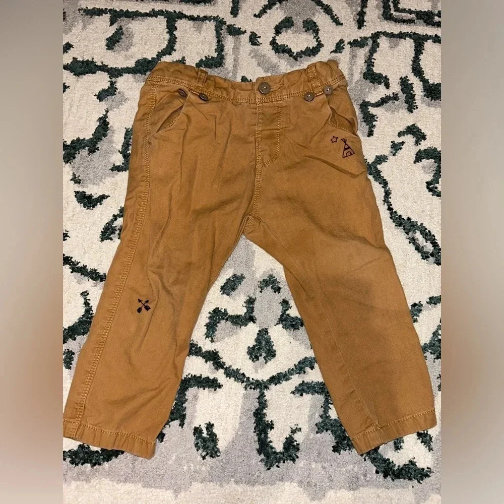 Zara baby pants Size 12-18  Months​
